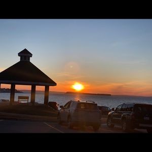 Meet your Posher, Brook